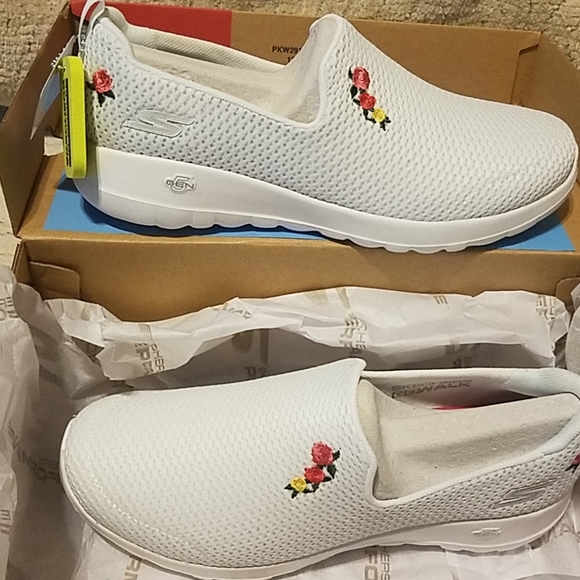 skechers go walk joy loved